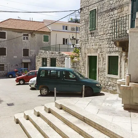 Apartment Spacious Apartment Near Beach In Split Croatia *